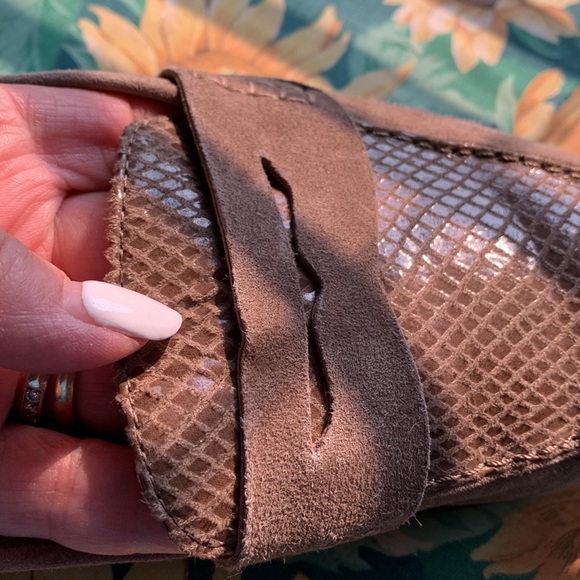 - Leather slides NWOT - Picture 5 of 5